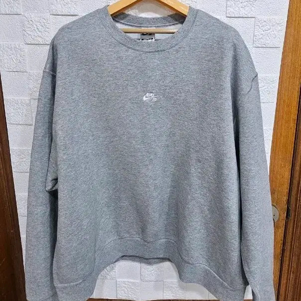 [SOLD OUT] 나이키 SB 회색 루즈핏 맨투맨 기모 티셔츠 2XL