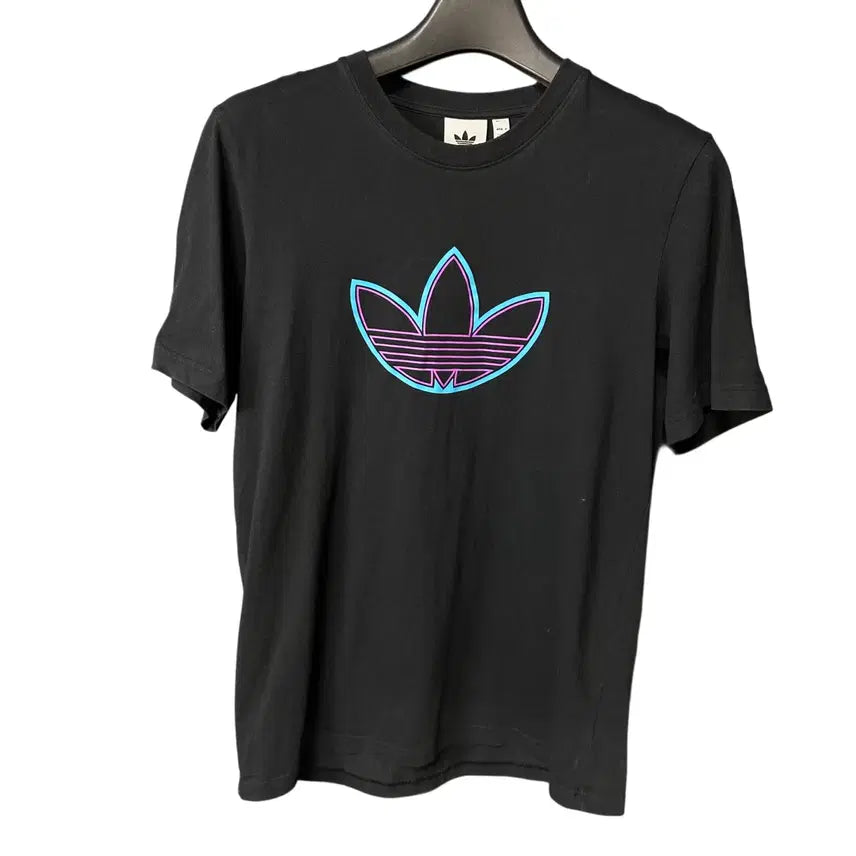 [BUNJANG] Adidas Outline Logo Black Short Sleeve T-shirt / L 아디다스 아웃라인 로고 블랙 반팔 티셔츠