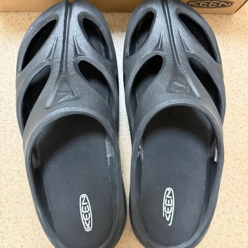 [SOLD OUT] [260] 킨 샨티