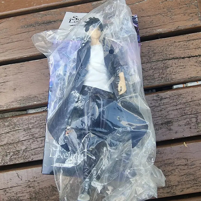 [SOLD OUT] 나혼자 레벨업 성진우 피규어 ARISE