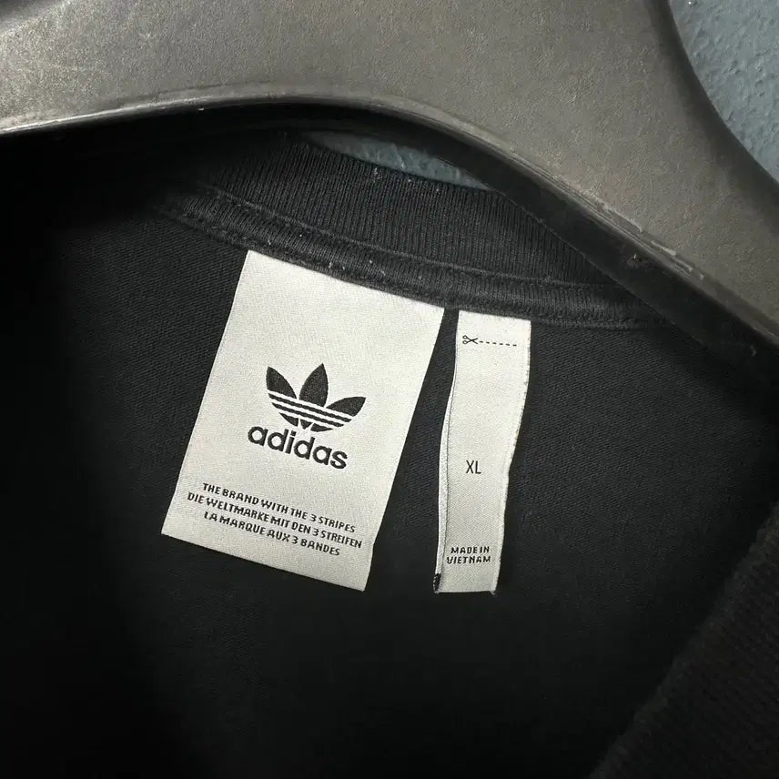 [BUNJANG] Adidas Trefoil Printed Black T-shirt / XL 아디다스 트레포일 프린팅 블랙 반팔 티셔츠