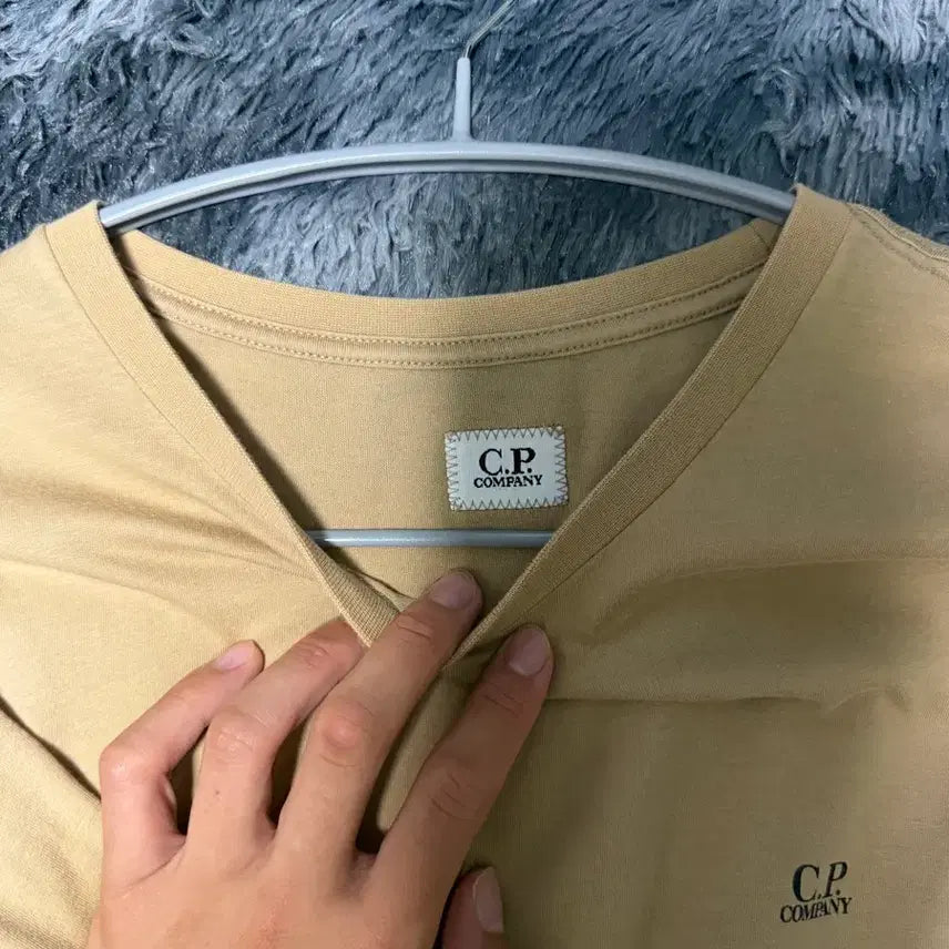 [BUNJANG] CP Company Beige Short Sleeve T-shirt / CP 컴퍼니 베이지 반팔