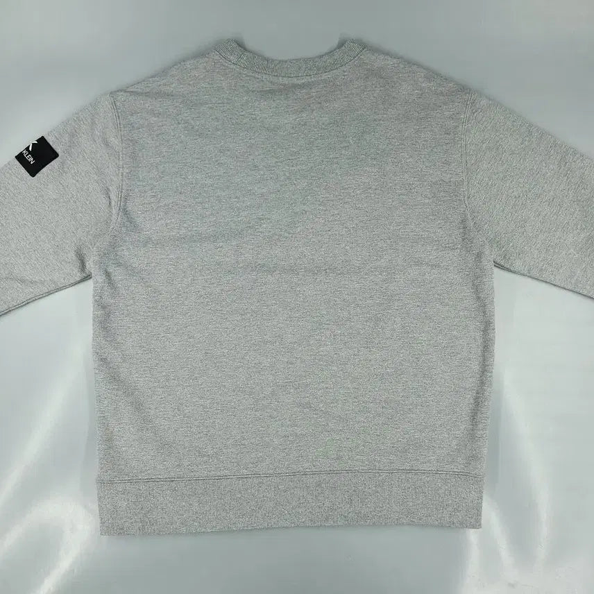[BUNJANG] Calvin Klein Performance Cotton Blend Sweatshirt / 캘빈클라인 퍼포먼스 그레이 블랙 배색 스펠아웃 로고 암로고 코튼블렌드 맨