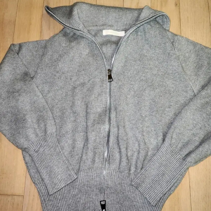 [BUNJANG] Gray Knit Zip-up Cardigan S Size / 회색 니트 집업 가디건 S사이즈입니다