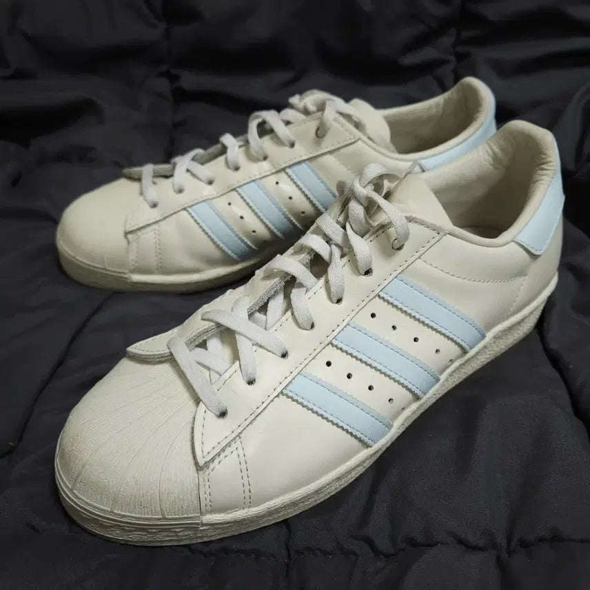 [BUNJANG] Adidas Superstar 82 Cloud White Sky Tint Sneakers / 270 ) 아디다스 슈퍼스타82 클라우드 화이트 스카이 틴트