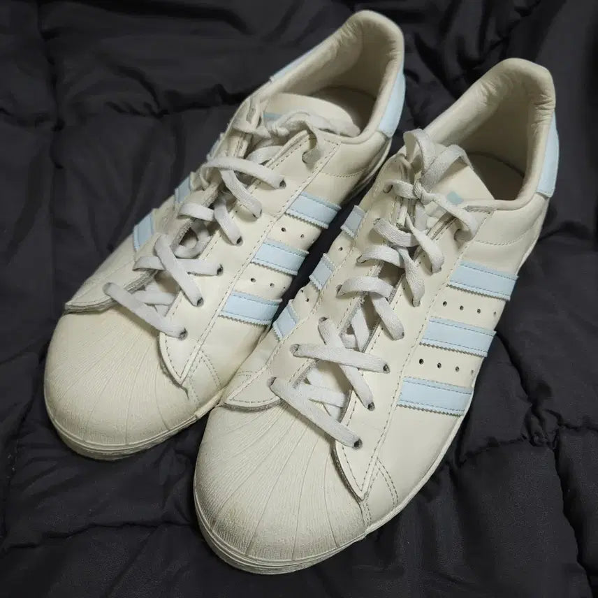 [BUNJANG] Adidas Superstar 82 Cloud White Sky Tint Sneakers / 270 ) 아디다스 슈퍼스타82 클라우드 화이트 스카이 틴트