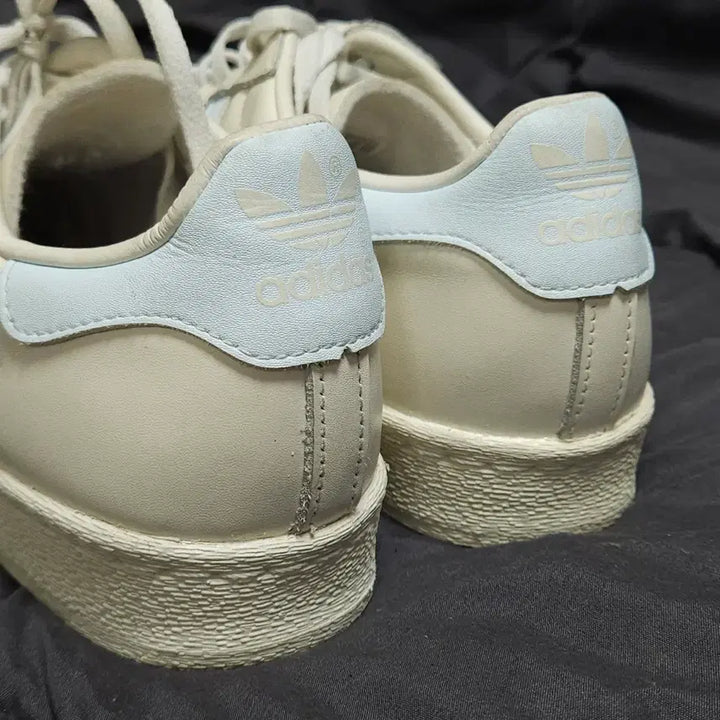[BUNJANG] Adidas Superstar 82 Cloud White Sky Tint Sneakers / 270 ) 아디다스 슈퍼스타82 클라우드 화이트 스카이 틴트