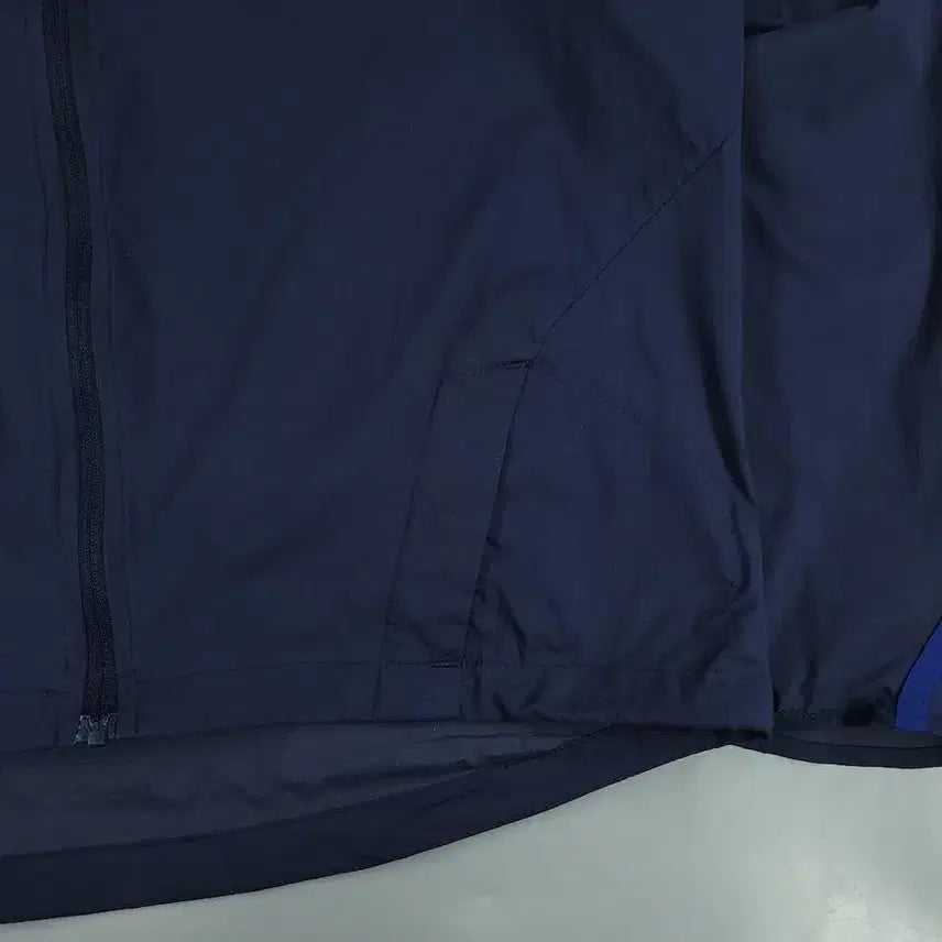 [BUNJANG] Nike Navy Swoosh Reflective Raglan Ripstop Hooded Nylon Jacket / 나이키 네이비 스우시 로고 리플렉티브 레글런 립스탑 후드 나일론 초경량