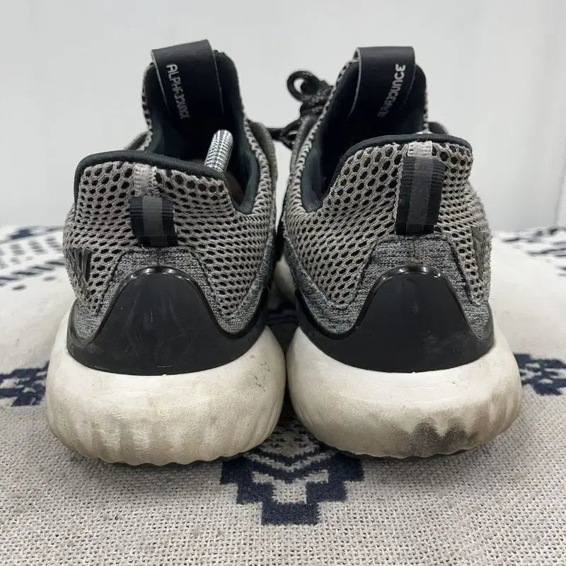 [BUNJANG] Adidas AlphaBounce EM Running Shoes 265 / 아디다스 알파바운스 EM 러닝화 운동화 265 X00260