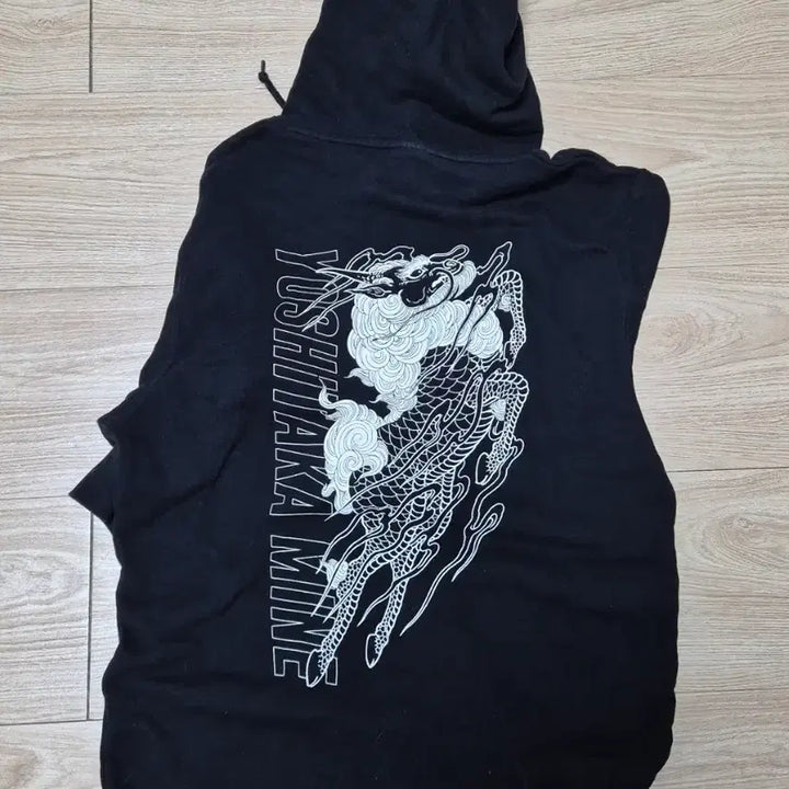 [SOLD OUT] 용과같이 미네요시타카 후드티