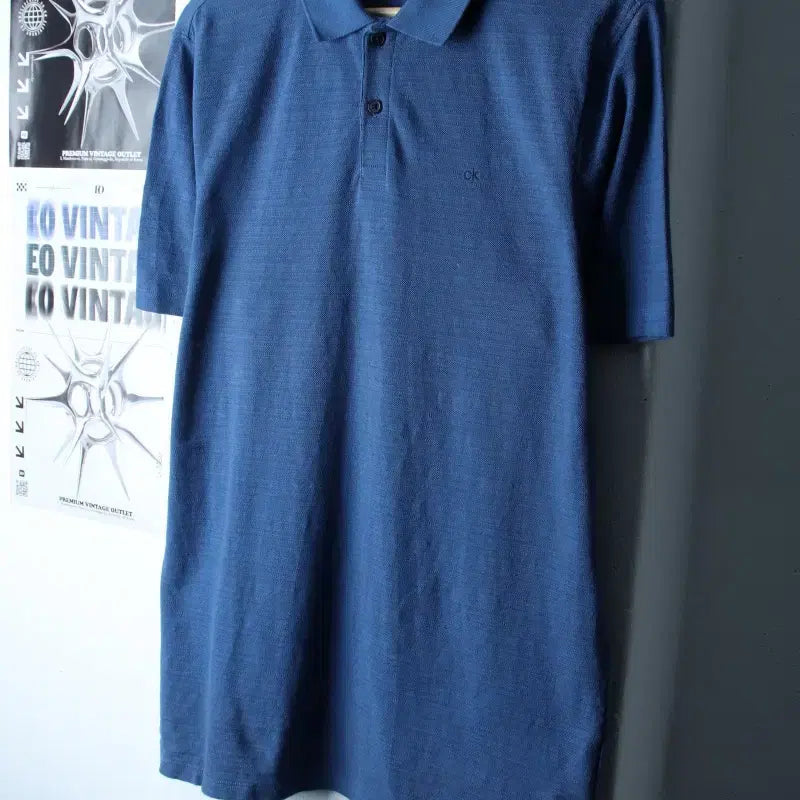 [BUNJANG] Calvin Klein Small Logo Polo T-Shirt / (M-L) 캘빈클라인 반팔 카라 티셔츠 스몰로고 블루 놈코어-184D9