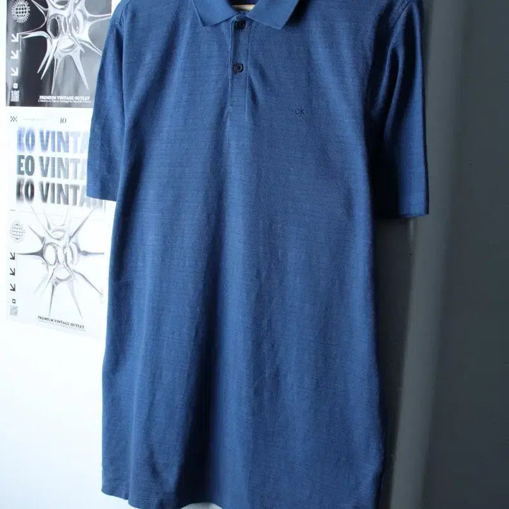 [BUNJANG] Calvin Klein Small Logo Polo T-Shirt / (M-L) 캘빈클라인 반팔 카라 티셔츠 스몰로고 블루 놈코어-184D9