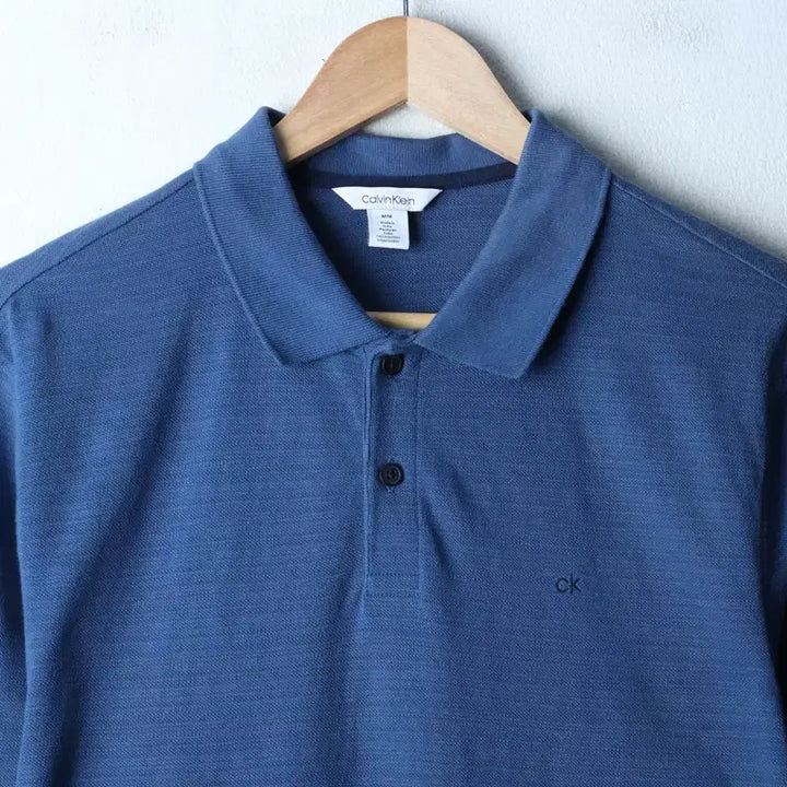 [BUNJANG] Calvin Klein Small Logo Polo T-Shirt / (M-L) 캘빈클라인 반팔 카라 티셔츠 스몰로고 블루 놈코어-184D9