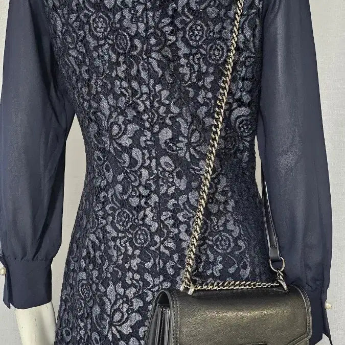 [SOLD OUT] The Izzat Collection 레이스 멋스런 원피스..88-90-