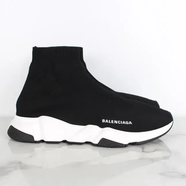 [BUNJANG] Balenciaga Speedrunner Socks Sneakers Oreo Black White 42 (270) / 발렌시아가 스피드러너 삭스 스니커즈 오레오 검흰 42(270)