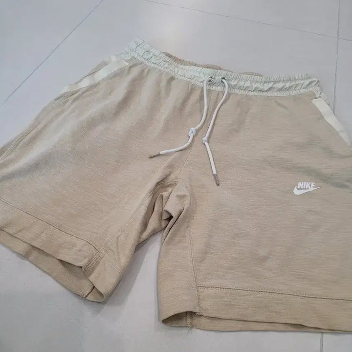 [BUNJANG] Nike Sportswear French Terry Shorts (XL) / 나이키 스포츠웨어 프렌치 테리 쇼츠 (XL) 판매합니다