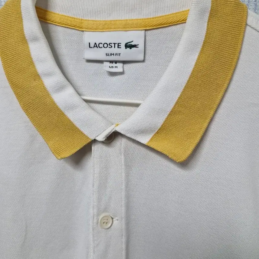 [SOLD OUT] 라코스테 화이트 배색 반팔 카라티