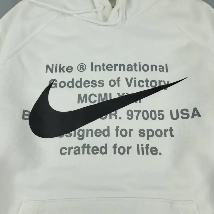 [BUNJANG] Nike White Black Big Swoosh Spellout Raglan Cotton Blend Hoodie / 나이키 화이트 블랙 빅스우시 로고 스펠아웃 레글런 코튼블렌드 후드 티셔츠