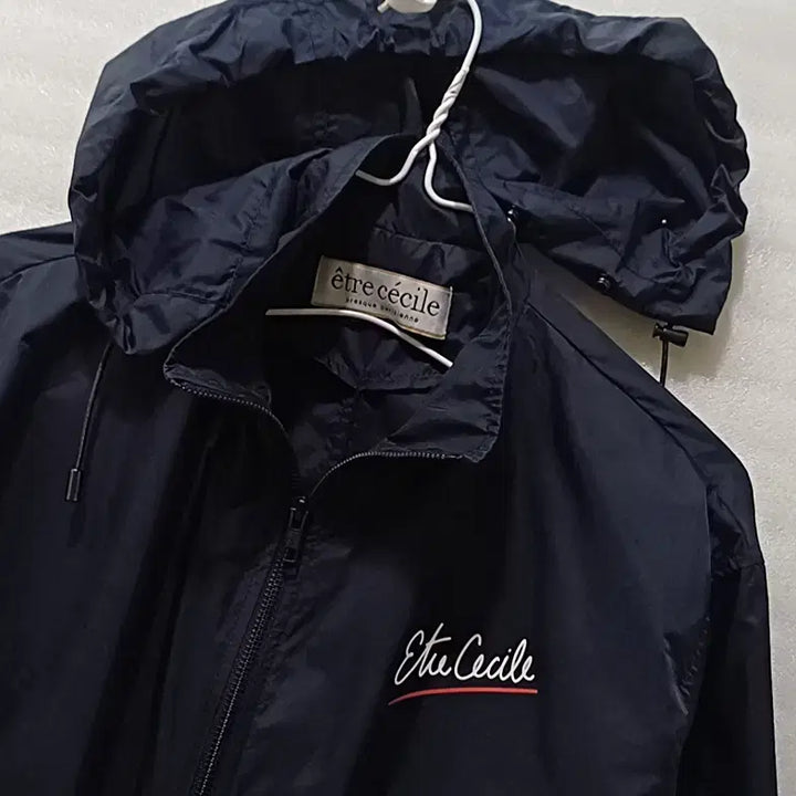[BUNJANG] Samsung C&amp;T Ettresesil Lightweight Hooded Windbreaker Jacket (Dark Navy) / 삼성물산 에뜨르세실 골프 일상 경량 후드 바람막이 여성 S ~M 사랑봉봉