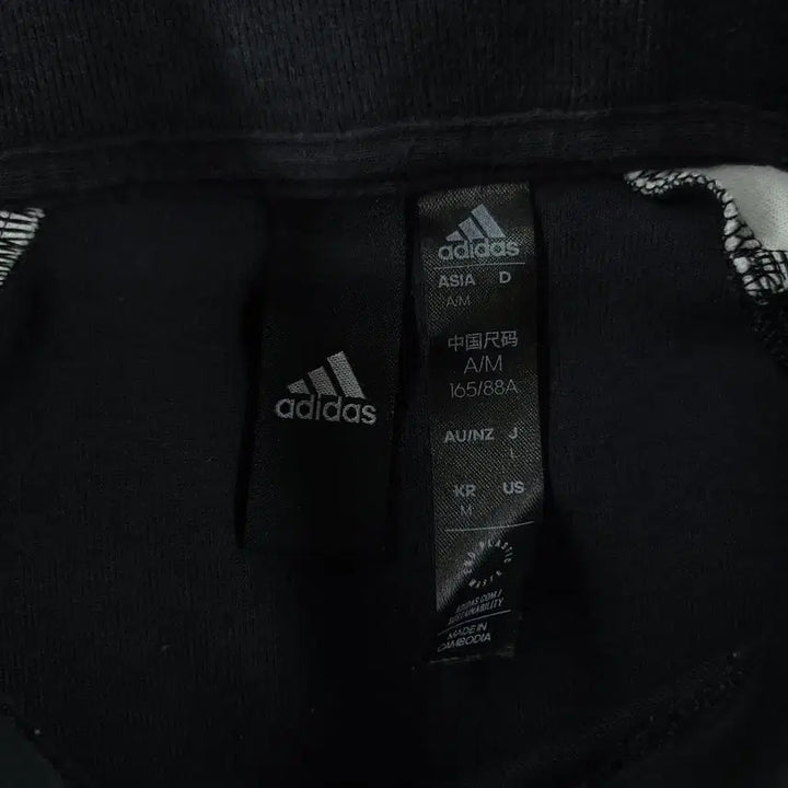 [BUNJANG] Adidas Black White Logo Raglan Crop Top / 아디다스 블랙 화이트 로고 삼선 레글런 가오리핏 크롭핏 카라넥 코튼블렌드