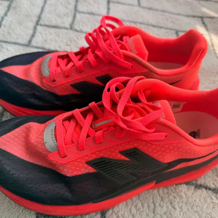 [BUNJANG] New Balance Level v5 2E Wide Running Shoes / 뉴발란스 레벨v5 275 2e 와이드