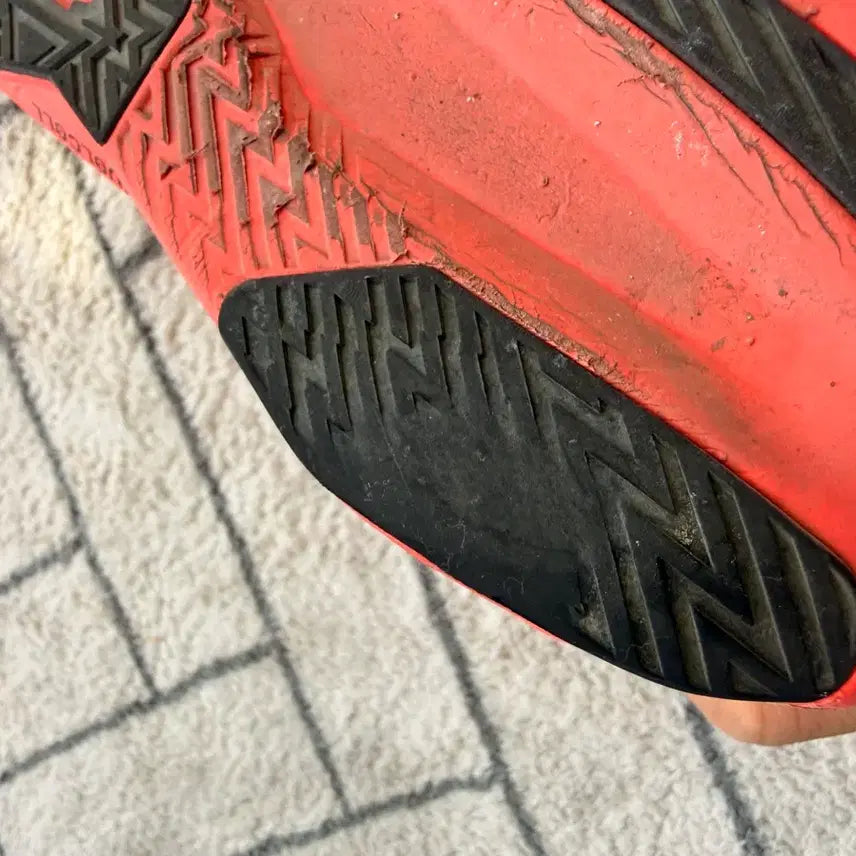 [BUNJANG] New Balance Level v5 2E Wide Running Shoes / 뉴발란스 레벨v5 275 2e 와이드
