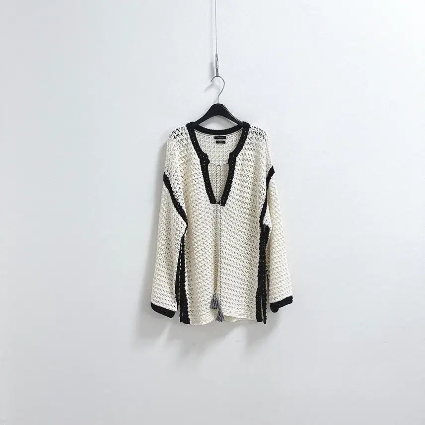 [BUNJANG] Massimo Dutti Crochet Knit Top / 마시모두띠 크로셰 니트 탑