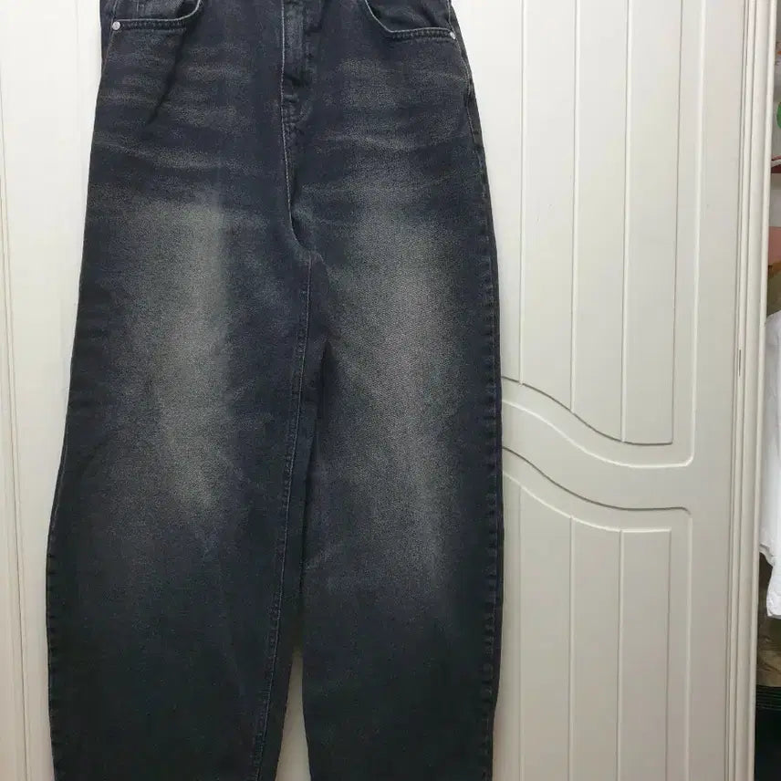 [BUNJANG] Black Washed Wide Denim Pants / 블랙 워싱 와이드 데님 팬츠