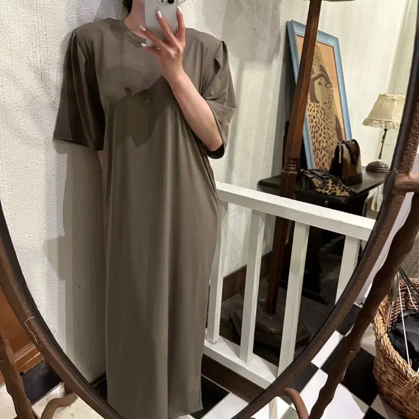 [BUNJANG] Long Cooling Dress Beige Brown / 어깨패드 쿨링 롱원피스 베이지브라운