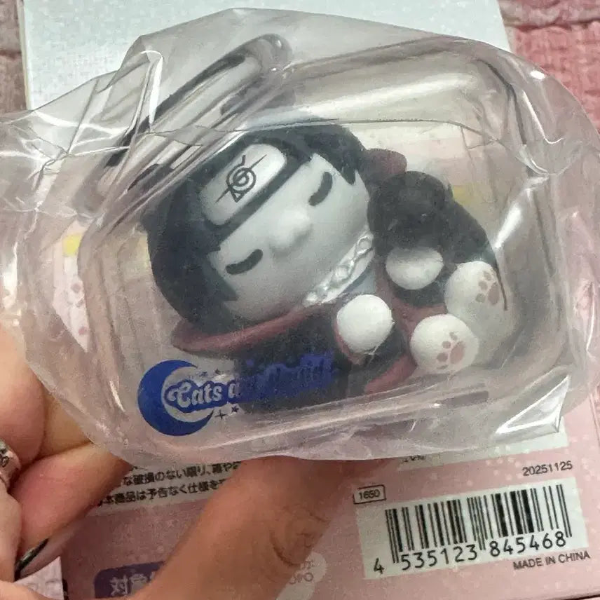 [BUNJANG] Naruto Itachi Mega Cat Figure / 나루토 이타치 잘자요 메가캣 피규어 양도