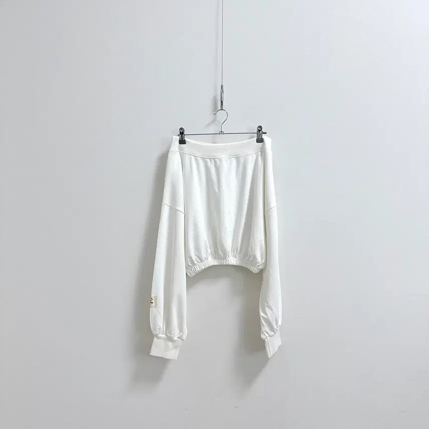 [BUNJANG] JS NewYork Off-Shoulder T-shirt / 제이에스뉴욕 오프숄더 티셔츠