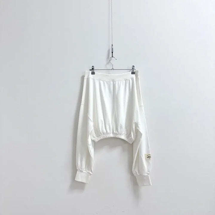 [BUNJANG] JS NewYork Off-Shoulder T-shirt / 제이에스뉴욕 오프숄더 티셔츠