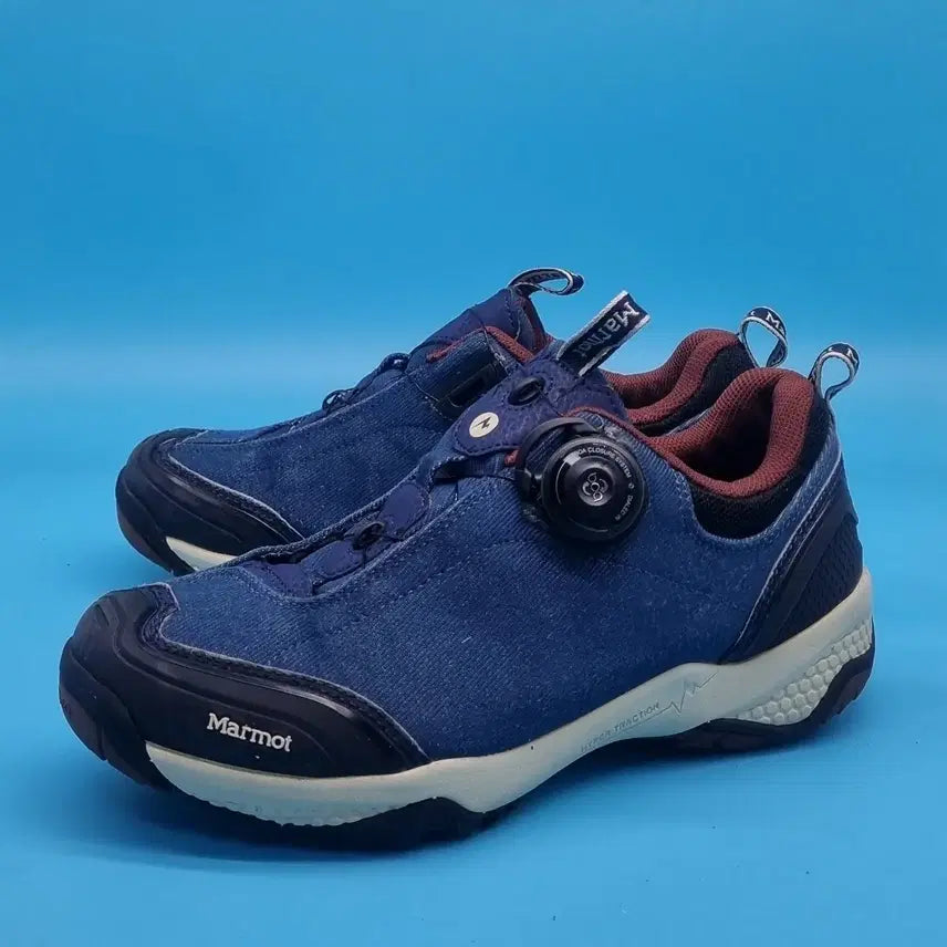 [BUNJANG] Mammot Walking Shoes 245 / oo 마모트 워킹화245