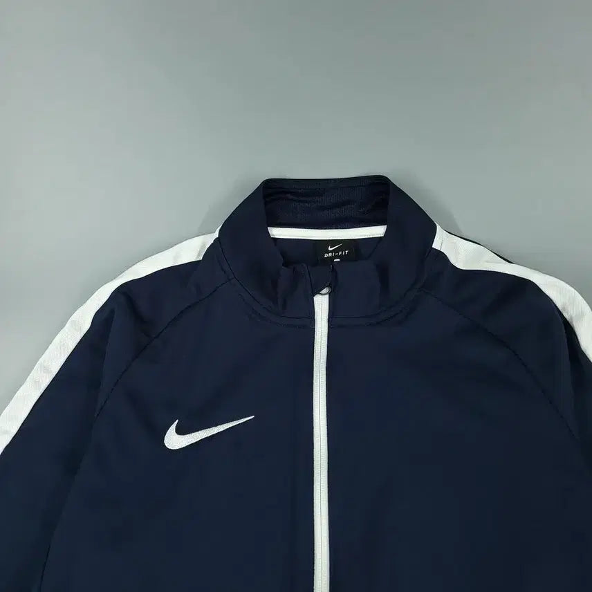[BUNJANG] Nike Navy White Raglan Dry-Fit Track Top Jacket / 나이키 네이비 화이트 배색 스우시 로고 레글런 드라이핏 트랙탑 집업 져지