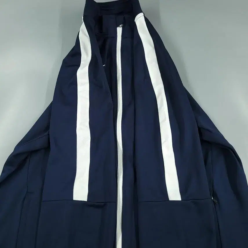 [BUNJANG] Nike Navy White Raglan Dry-Fit Track Top Jacket / 나이키 네이비 화이트 배색 스우시 로고 레글런 드라이핏 트랙탑 집업 져지
