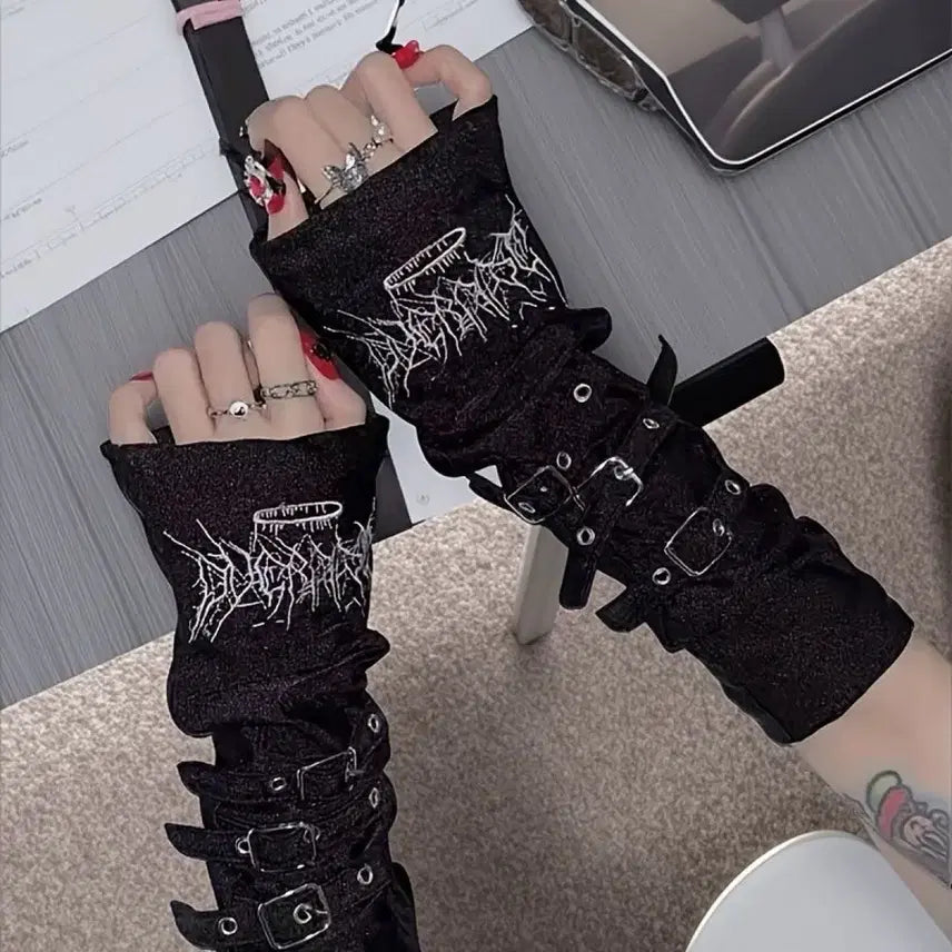 [BUNJANG] Punk Gothic Subculture Buckle Arm Warmers (2 Colors) / 펑크 고딕 서브컬처 버클 암워머 소매(2컬러)