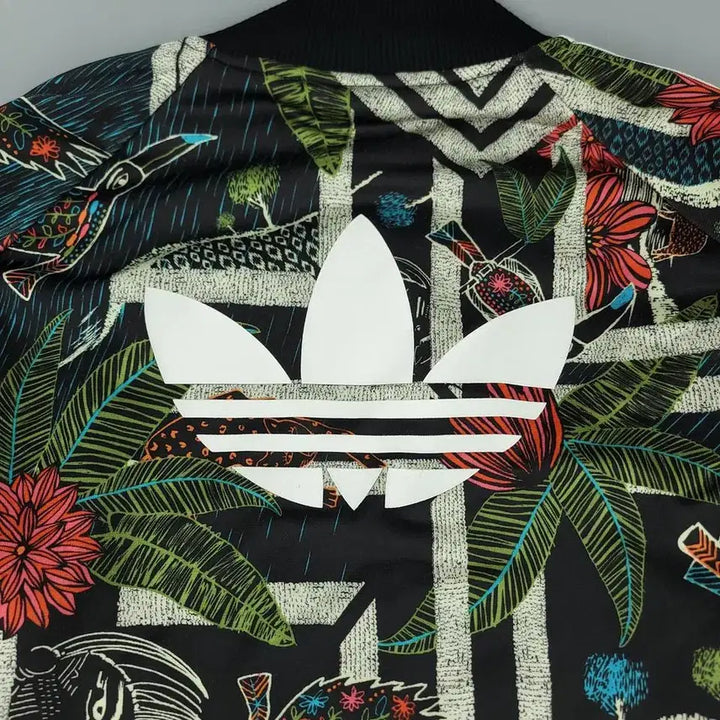 [BUNJANG] Adidas Blacktone Trefoil Floral Track Top / 아디다스 블랙톤 멀티컬러 트레포일 로고 플로랄 리프패턴 레글런 트랙탑 집