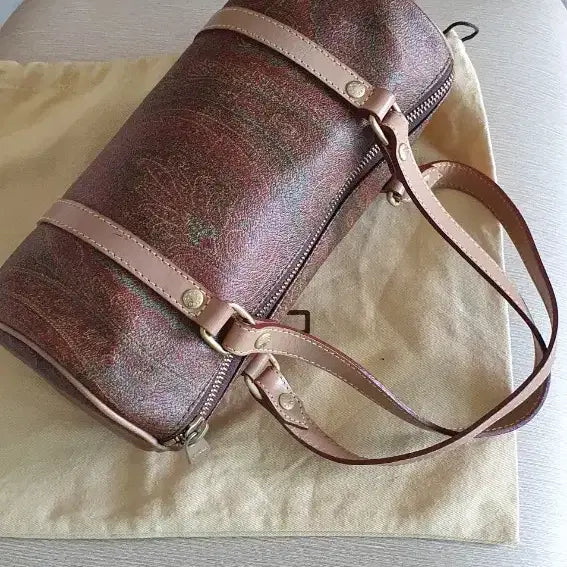 [SOLD OUT] 에트로 페이즐리 드럼통 백