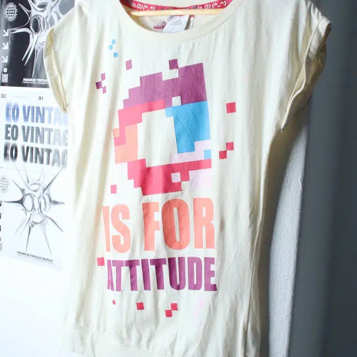 [BUNJANG] Adidas Pixel Kitsch Short Sleeve T-shirt / W(S-M) 아디다스 반팔 티셔츠 반소매 아이보리 픽셀 키치-184EE