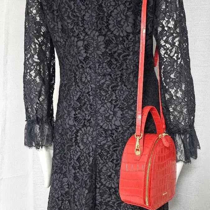 [SOLD OUT] VALENCIA 상태굿 남색 레이스 원피스..