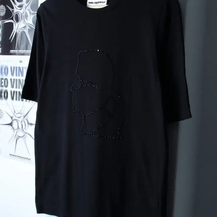 [BUNJANG] Karl Lagerfeld Big Logo Embellished T-shirt / W(M-L) 칼라거펠트 반팔 티셔츠 빅로고 비즈 유니크-184F1