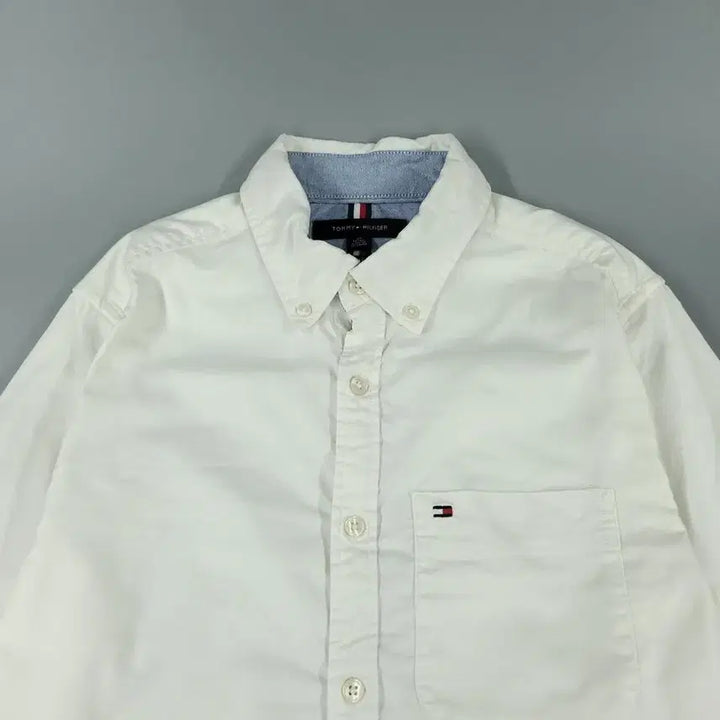 [BUNJANG] Tommy Hilfiger Slim Fit Cotton Blend Button-Down Shirt / 타미힐피거 화이트 체스트포켓 버튼다운 슬림핏 코튼블렌드 남방 셔츠 S