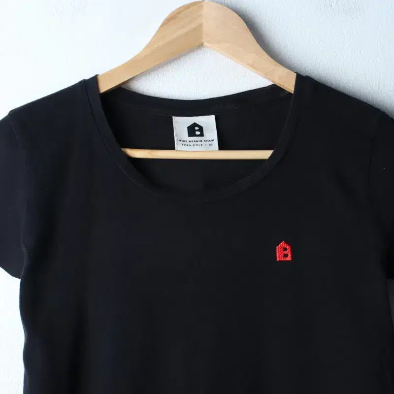 [BUNJANG] Beanpole Slim Fit Black T-Shirt / W(M-L) 빈폴 반팔 티셔츠 슬림핏 블랙 놈코어-184F3