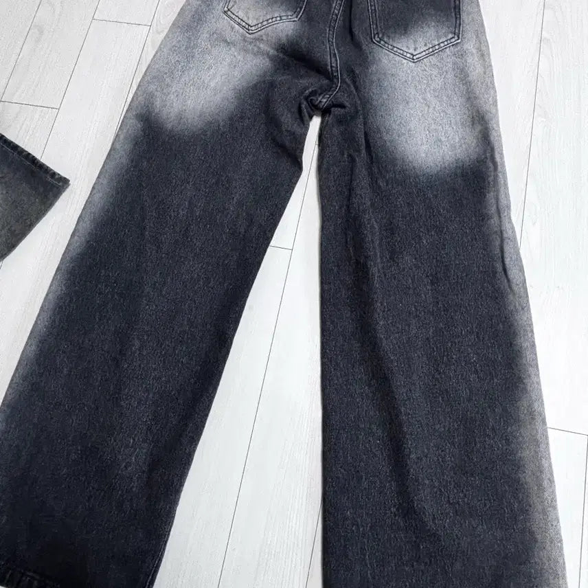 [BUNJANG] PANBELLEE Washed Wide Denim Pants M Size / PANBELLEE 워싱 와이드 데님 팬츠 M사이즈