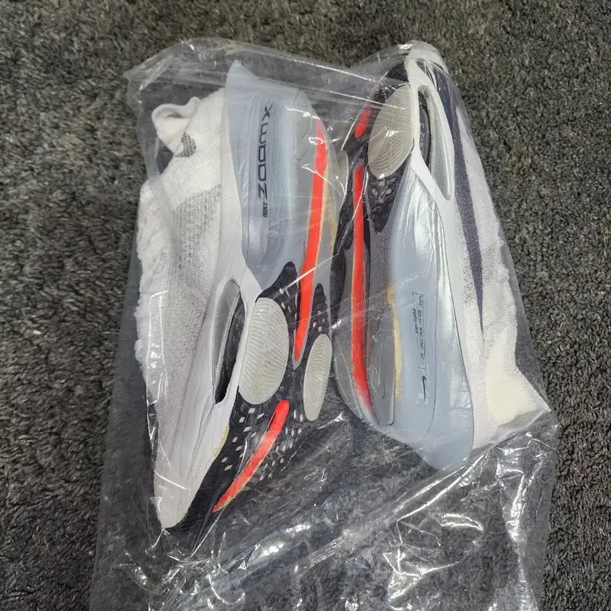 [SOLD OUT] 나이키 에어 줌 알파플라이 넥스트3 화이트 퓨어 플래티넘