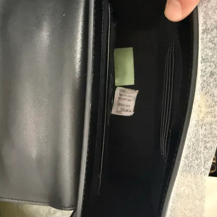[BUNJANG] CESARE PACIOTTI Crossbody Bag / CESARE PACIOTTI 체사레 파치오티 크로스백