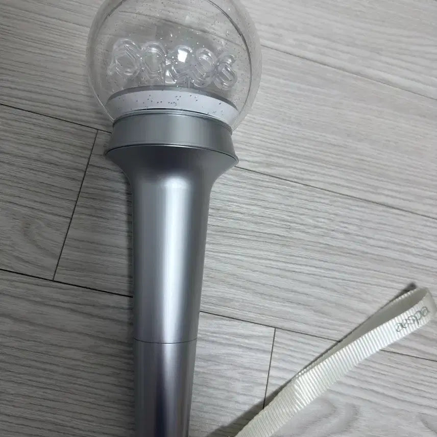 [SOLD OUT] [BUNJANG] aespa Official Light Stick Ver. 1 / 에스파 응원봉 스봉 마이봉 구버전 ver.1
