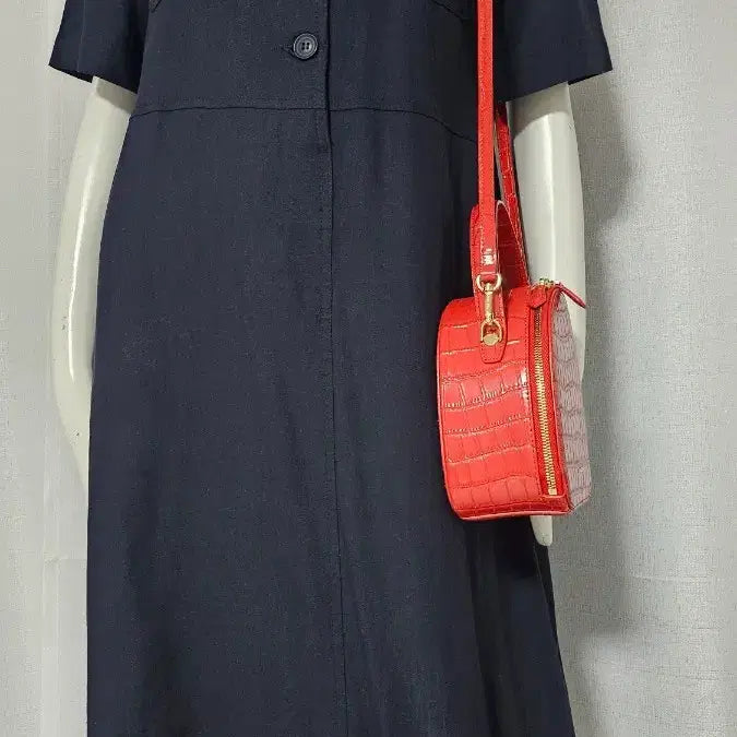 [SOLD OUT] BREAL 2023년 아마31 레이온 69 상태굿 주머니 단추 원피스