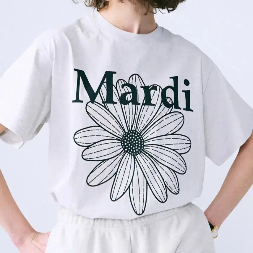 [BUNJANG] Mardi Mercredi Daisy T-Shirt / 마르디메크르디 데이지 티셔츠