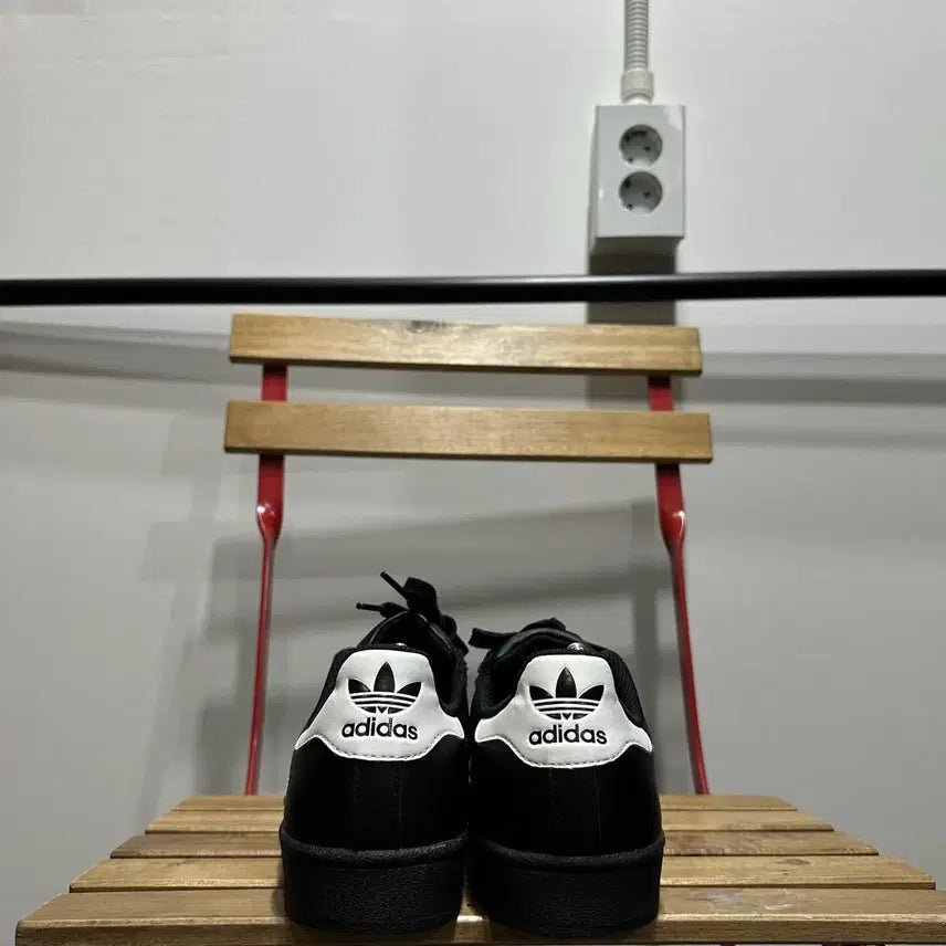 [BUNJANG] Adidas Superstar Black White Sneakers / 260) 아디다스 운동화 남성 남자 신발  슈퍼스타 블랙 화이트